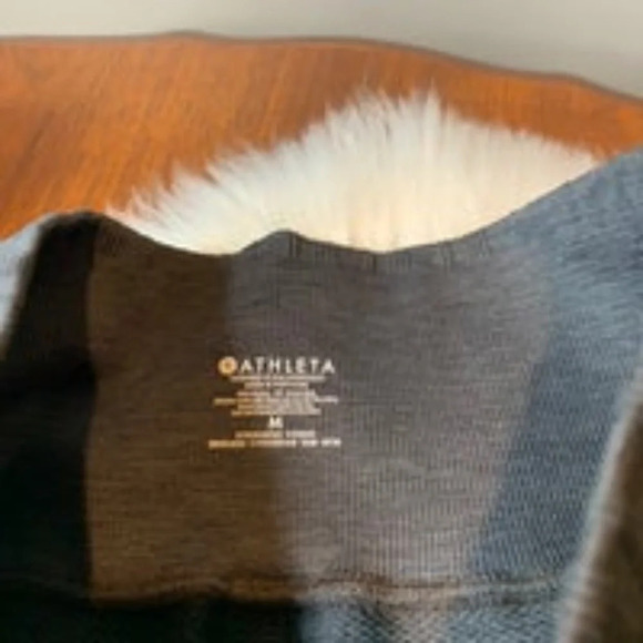 Athleta Halasana Seamless 7/8 Tights - Picture 6 of 7